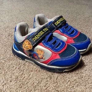 Daniel Tiger light up shoes